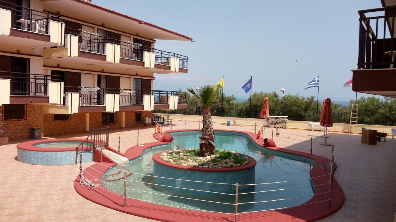 Villa Panorama Hotel Polychrono Exterior photo