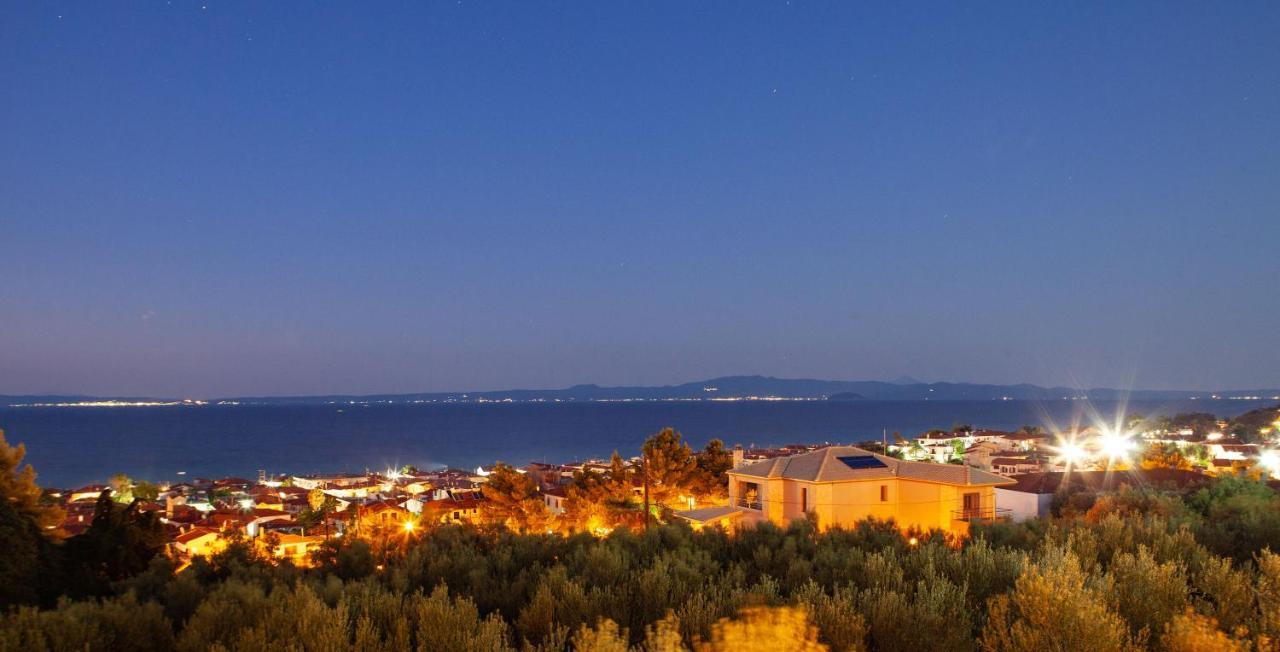 Villa Panorama Hotel Polychrono Exterior photo